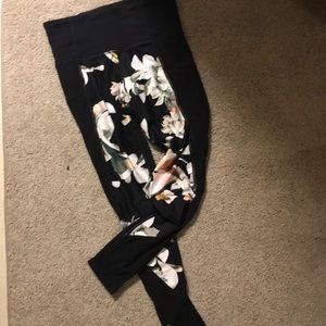 Athleta leggings